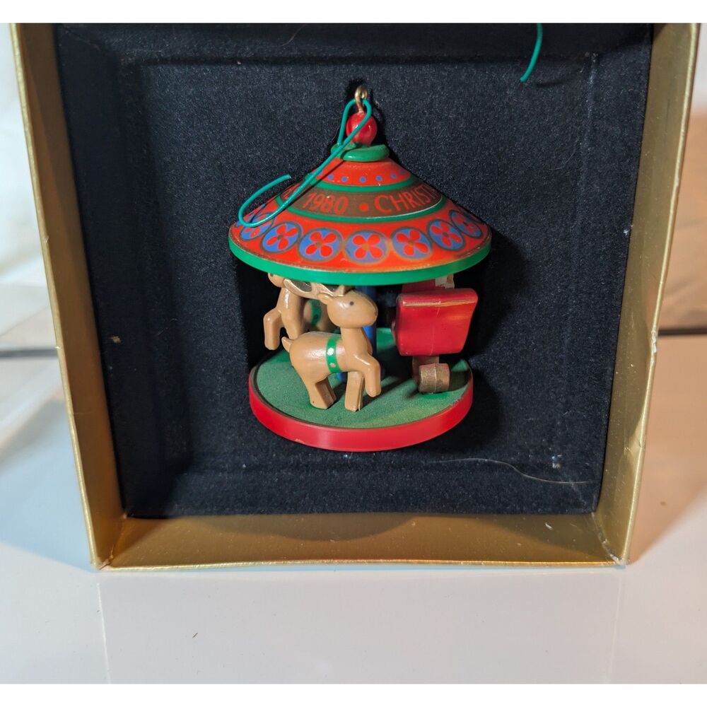 Vintage Hallmark 1980 Christmas Merry Go-Round Ornament with box